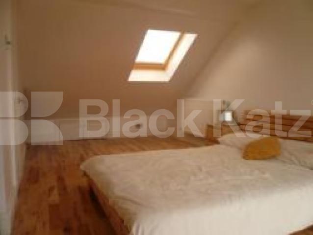 			4 Bedroom, 1 bath, 1 reception Flat			 Alma Road, MUSWELL HILL N10